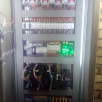 فروش یک دستگاه تابلوی برق cnc